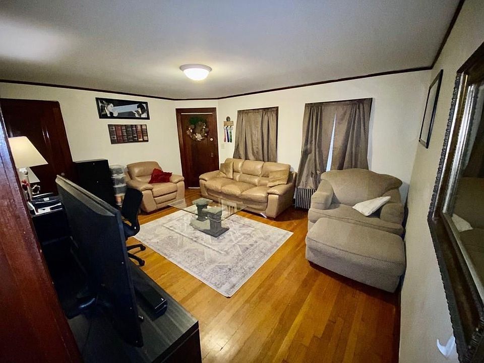 1st image of 607 Washington St #1R
