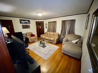 607 Washington St #1R, Braintree, MA 02184