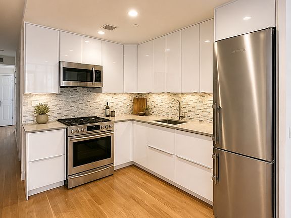 3rd image of 698 2nd Ave #3