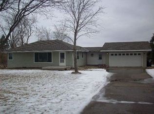 1809 77th St E, Lino Lakes, MN 55038
