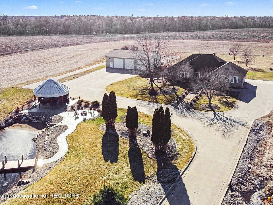 1st image of 3700 Edgar Rd