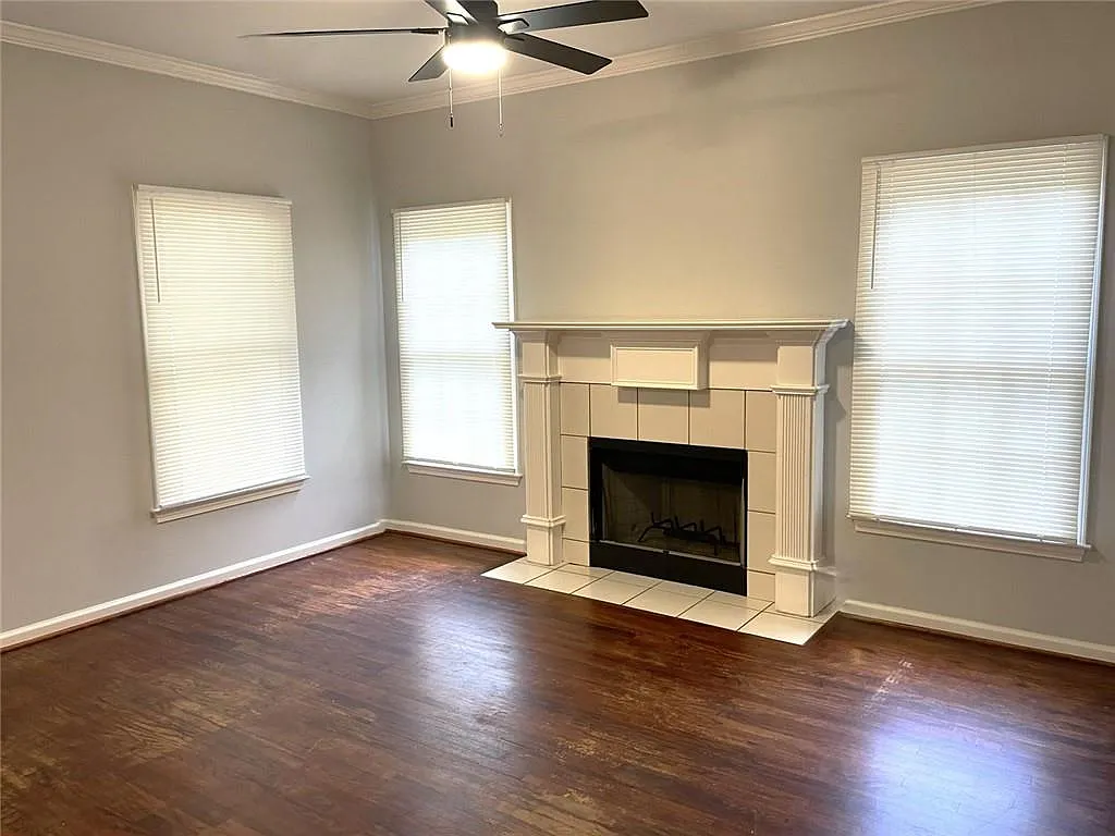 3 bed, 2.0 bath, $1,900 — Photo 4
