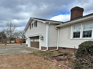 645 Sand Trap Dr, Rocky Mount, NC 27804