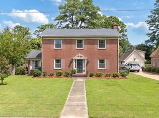 1300 Fairfax Avenue, Elizabeth City, NC 27909