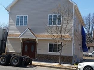 13702 Brookville Blvd, Rosedale, NY 11422