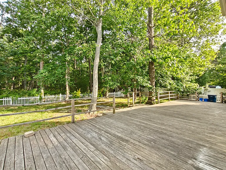 88 Devon Rd — Photo 13