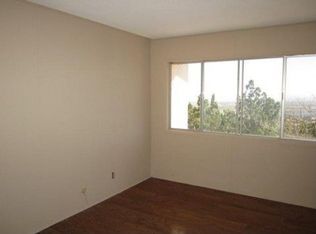 856 Lakeview Dr, Palmdale, CA 93551