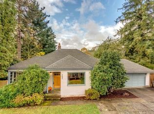 7055 SW Hall Blvd, Beaverton, OR 97008
