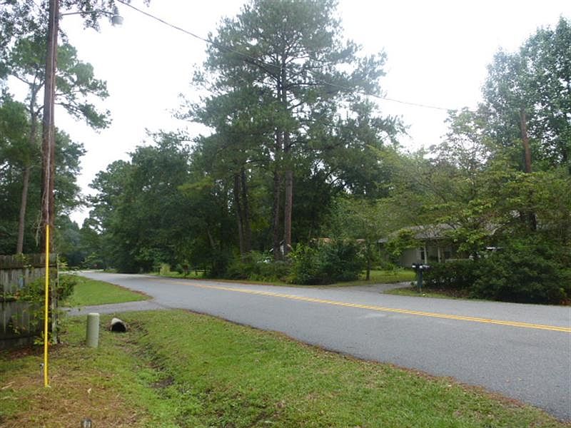 1st image of 1313 Mockingbird Dr