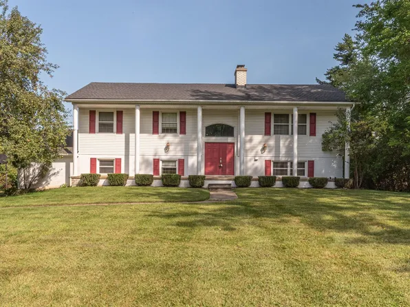 330 Tamarack Dr, Saline, MI 48176