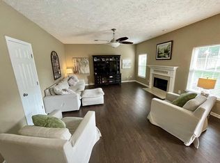 1004 Chapmans Xing, Spring Hill, TN 37174