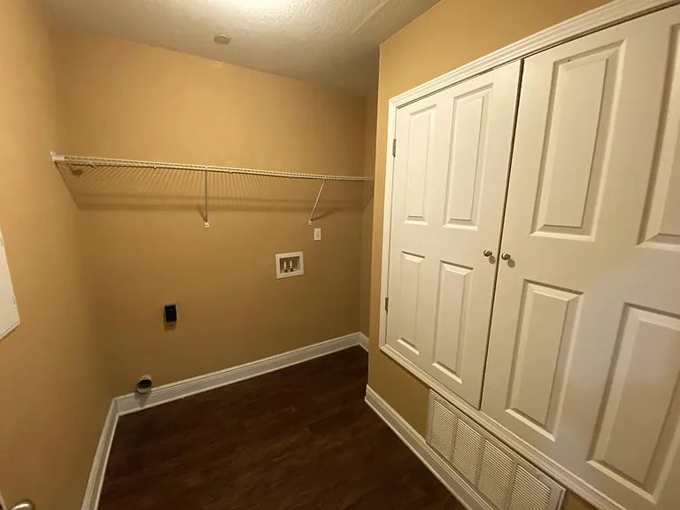 7071 Lake Joanne Dr — Photo 20