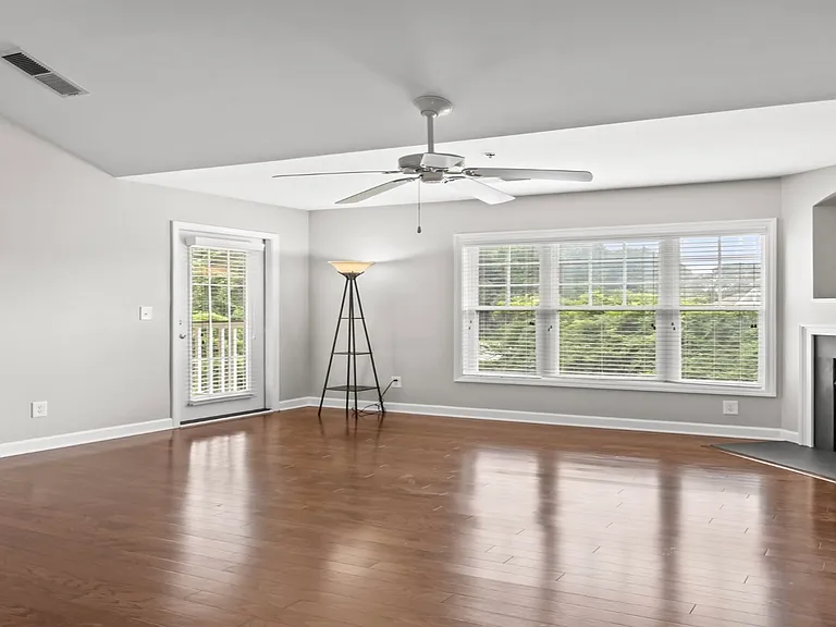 4762 Tatton Park Cir #D — Photo 1