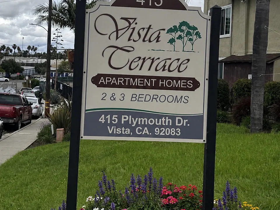 Vista Terrace Apartments