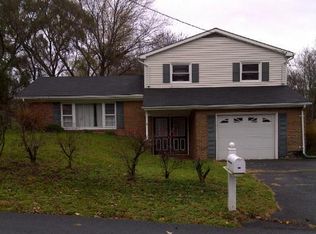 127 Cherry Hill Cir, Winchester, VA 22602