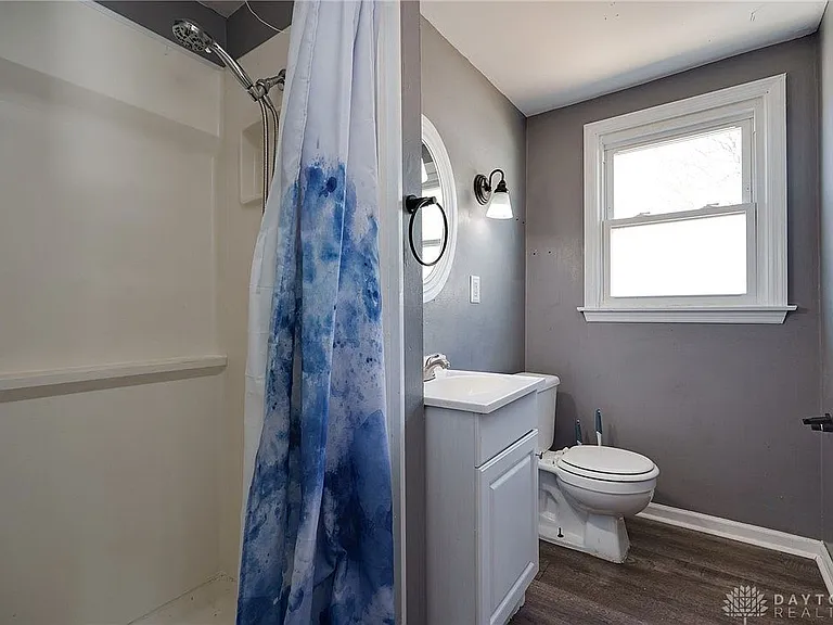 81 Thorpe Dr — Photo 23
