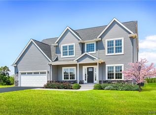 3344 Cross Crk, Hamburg, NY 14075