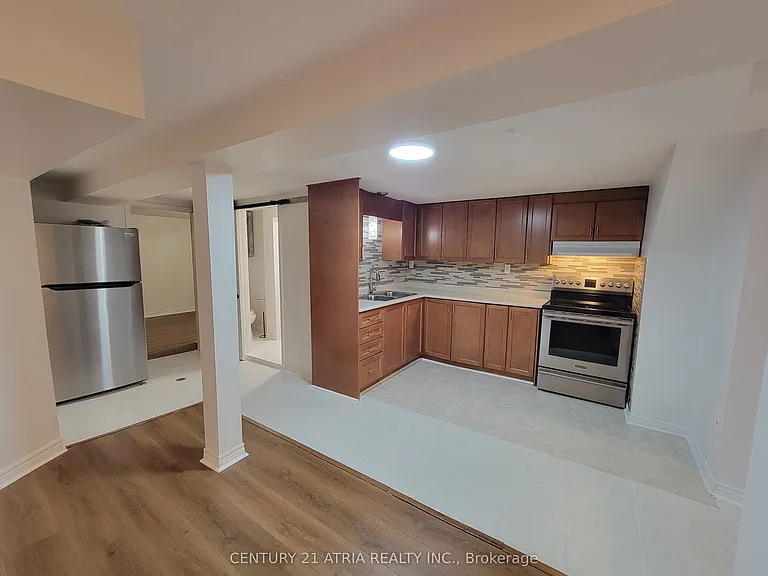 339 Taylor Mills Dr N #BASEMENT — Photo 4