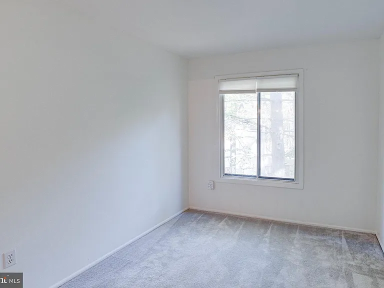 12303 Mulberry Ct — Photo 53