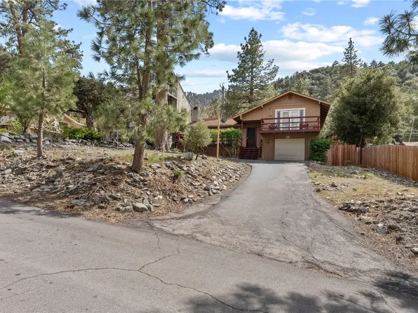 5203 Desert View Dr, Wrightwood, CA 92397
