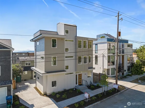 3845 59th Avenue SW, Seattle, WA 98116