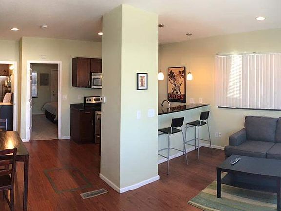4th image of 679 Galapago St