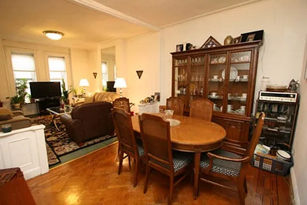 Sold by Betancourt & Associates Realty LLC | media 9