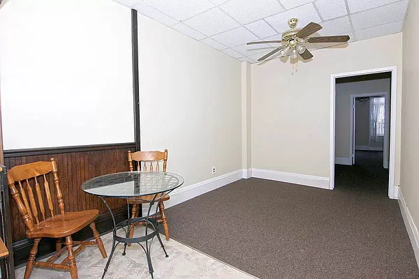 Rented by Modern Spaces | media 2