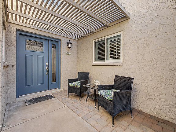 2nd image of 1121 E COCHISE Drive