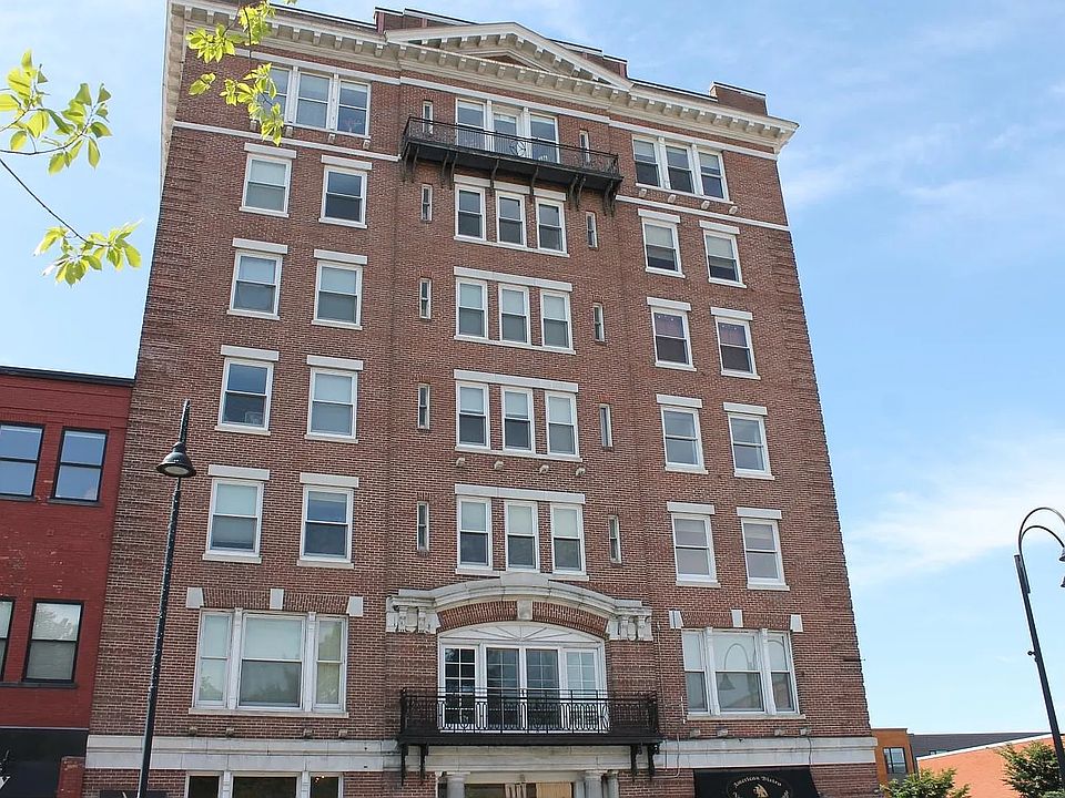 1st image of 131 Main St APT 504