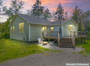 665 Hendricks Hill Rd, Southport, ME 04576