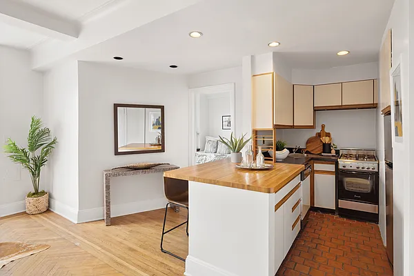 Sold by Douglas Elliman | media 3