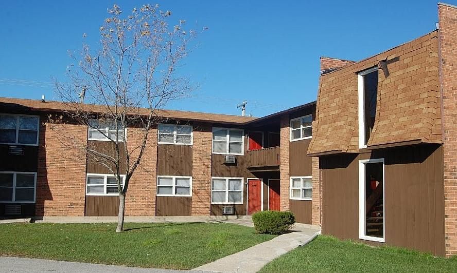 2nd image of 2012 Gilead Ave