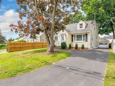 84 Oxford Street, Bridgeport, CT, 06606