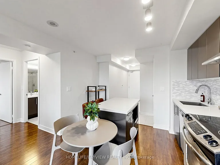 58 Orchard View Blvd #511 — Photo 13