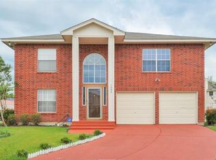 1804 Lost Trail Ct, Arlington, TX 76002