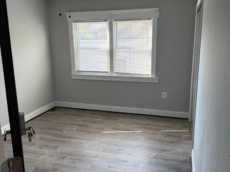 3236 Lohrs Ln #1A — Photo 3