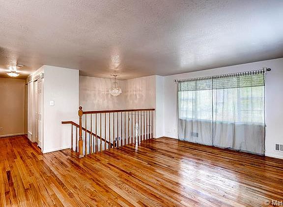 5th image of 10584 Paley St