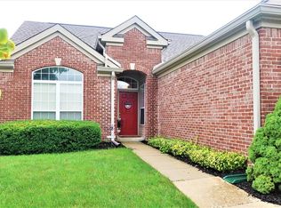 595 Burr Oak Dr, Carmel, IN 46032
