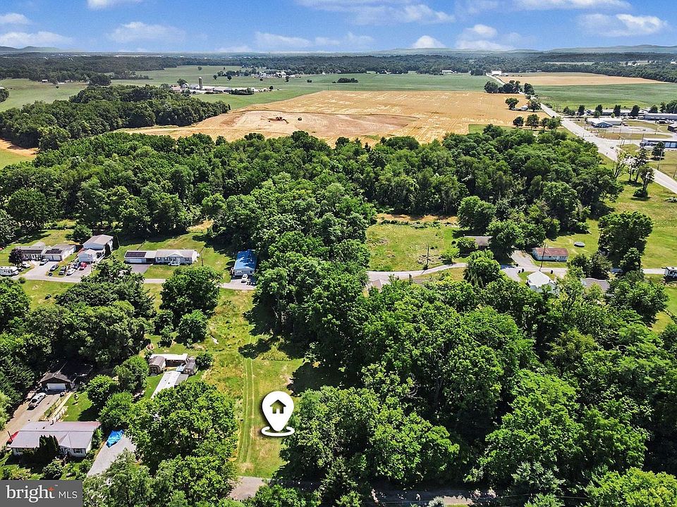 2nd image of Paradise Dr