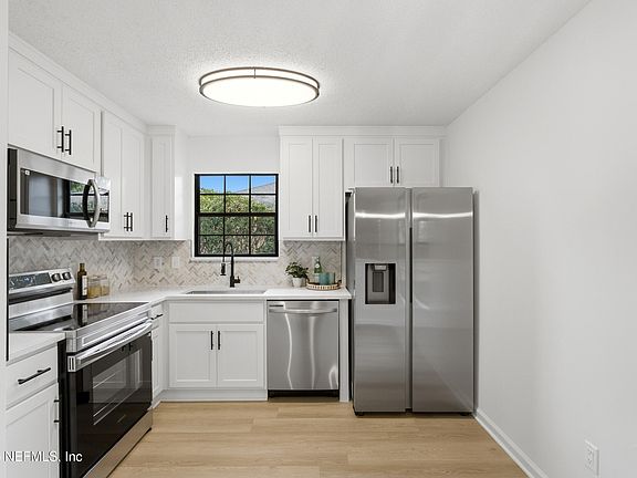 5th image of 5948 COPPER CREEK Drive