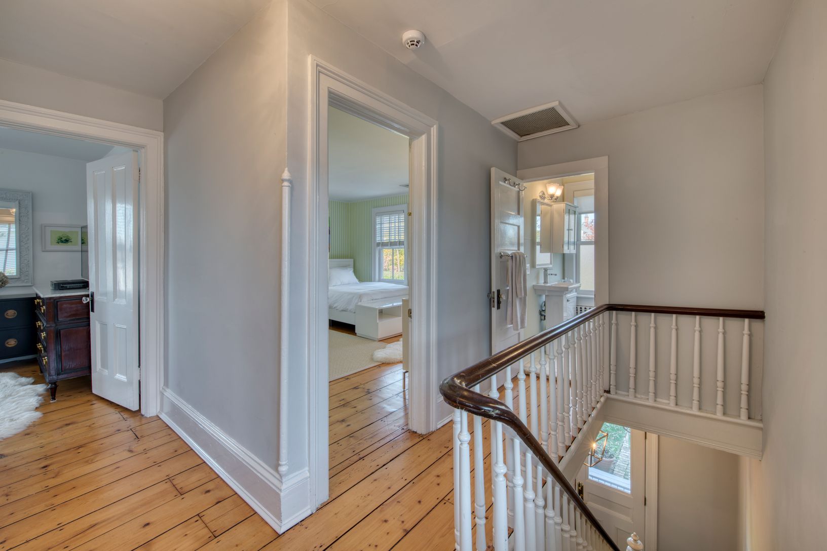  second floor landing