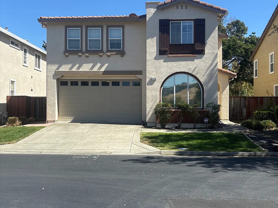 5174 Maddalena Pl