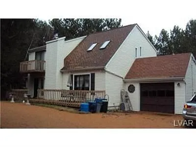 277 Ash Dr photo 1