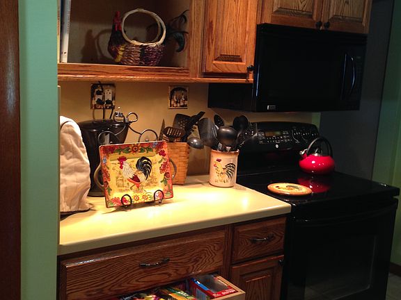 4th image of 5667 Cumberland Dr