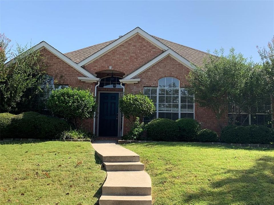 1st image of 6728 Tawny Oak Dr