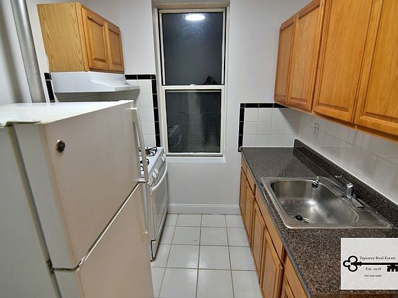 3rd image of 43-17 49th St #B3