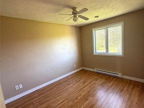 5th image of 26 Sutton Ct #24