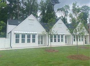 304 Chardonnay Way, Woodstock, GA