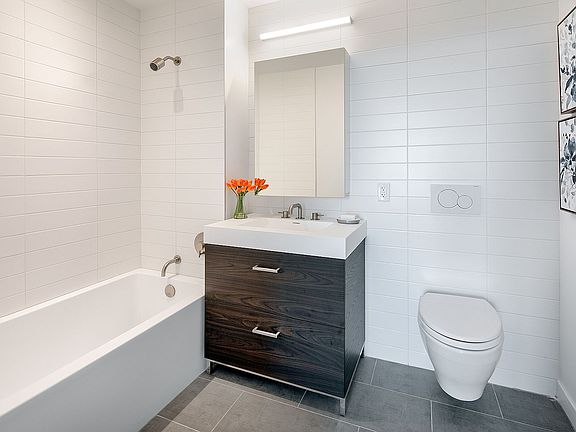 5th image of 37-46 72nd St Penthouse B
